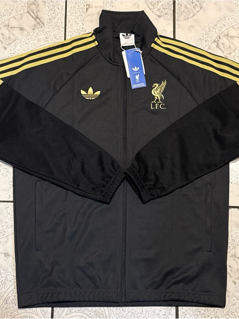 New Adidas Liverpool FC LFSTLR Track Jacket Black Gold Men’s Size Medium KC7802